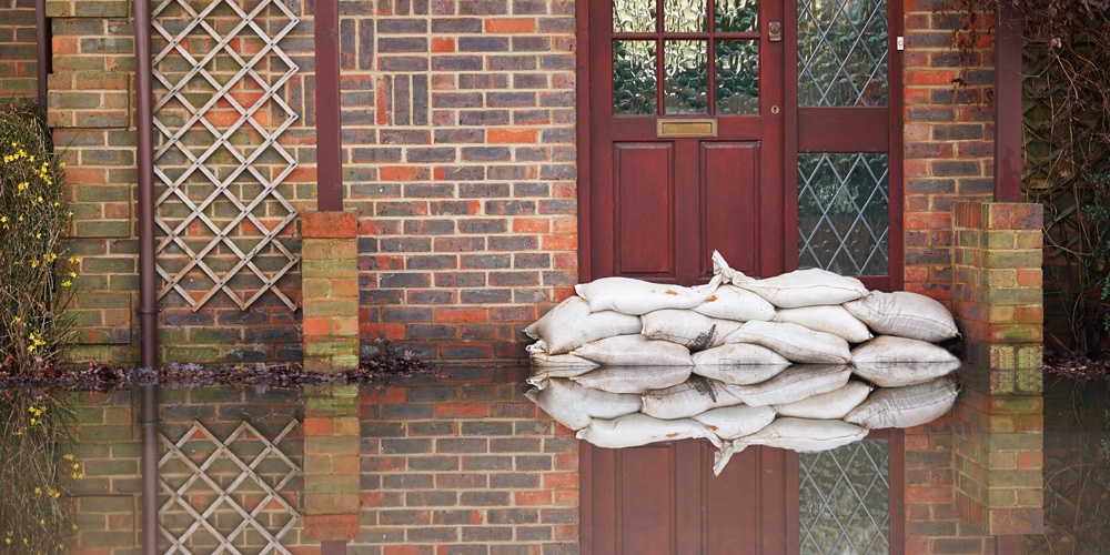 Hochwasser, Starkregen, Überschwemmung – sind Sie versichert?